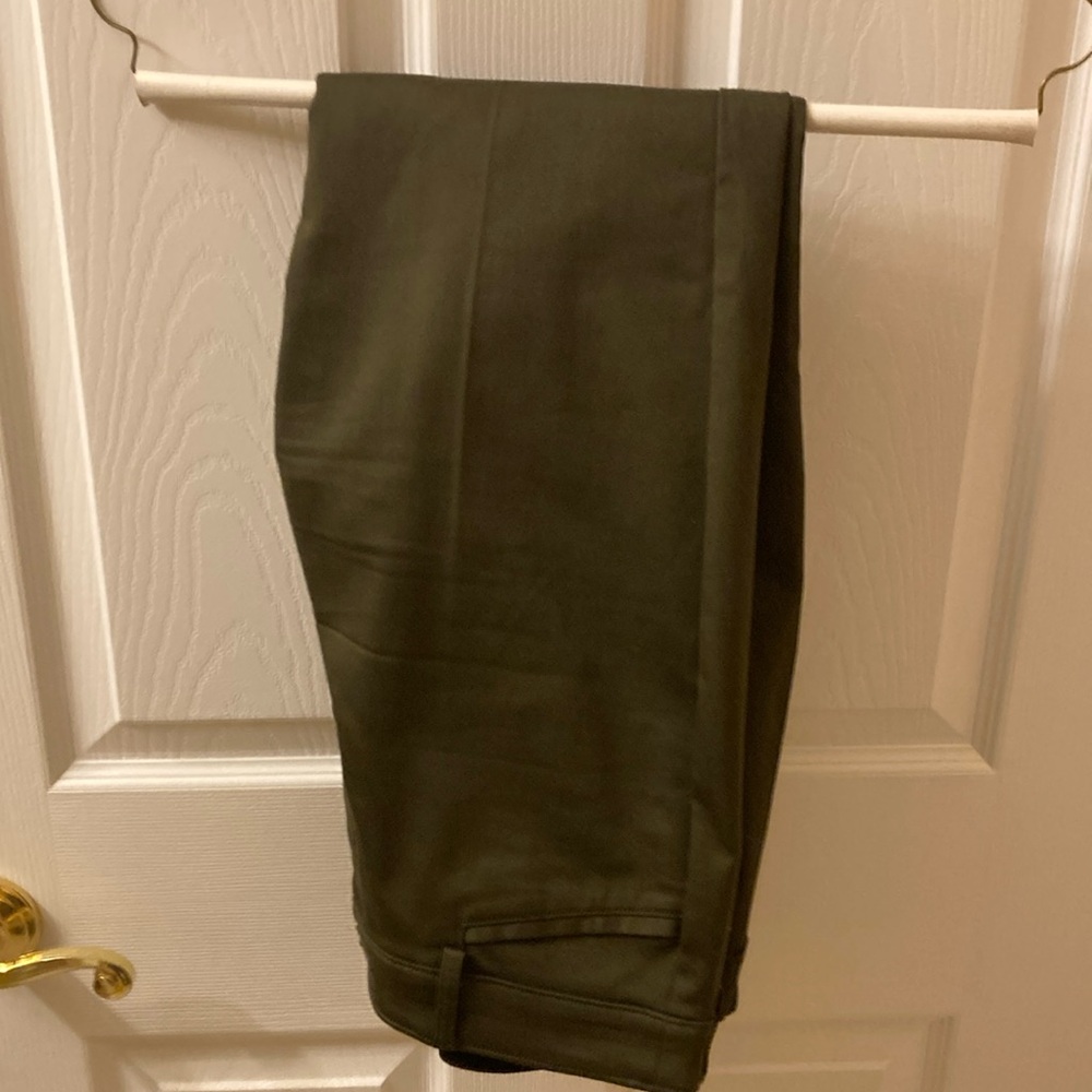 Express Pants.